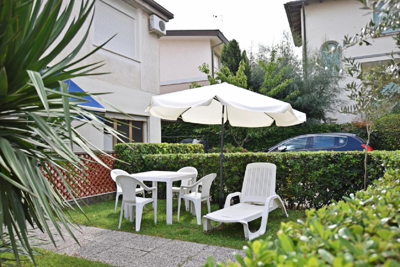 Residenza Canova Lignano Sabbiadoro Ngoại thất bức ảnh