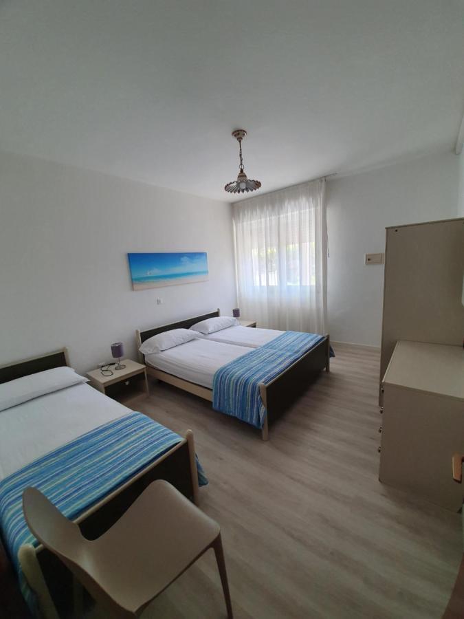 Residenza Canova Lignano Sabbiadoro Ngoại thất bức ảnh