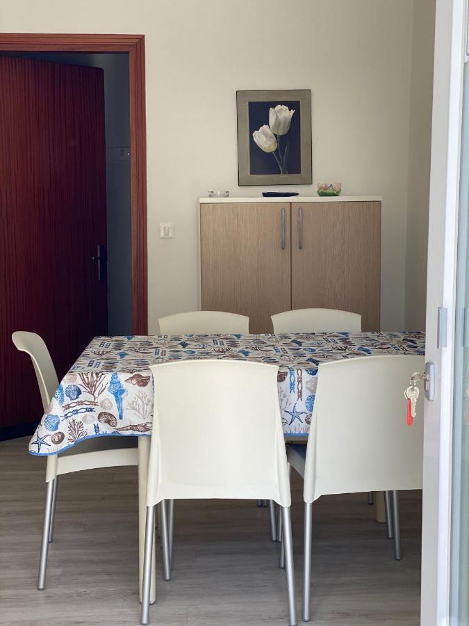 Residenza Canova Lignano Sabbiadoro Ngoại thất bức ảnh